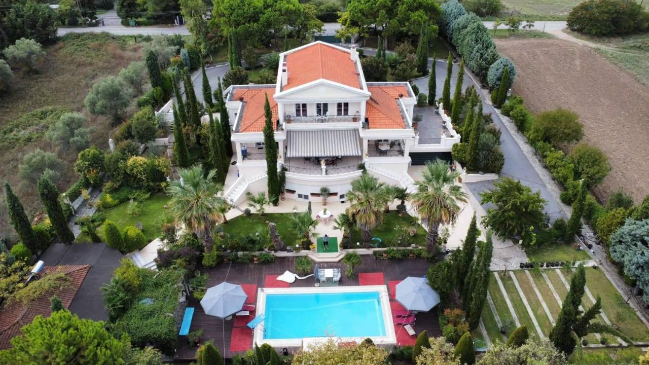 Villa Elena Peraía Exteriör bild
